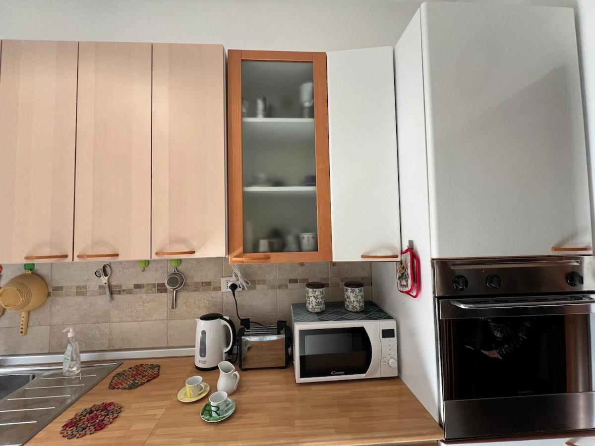 Feel At Apartment *